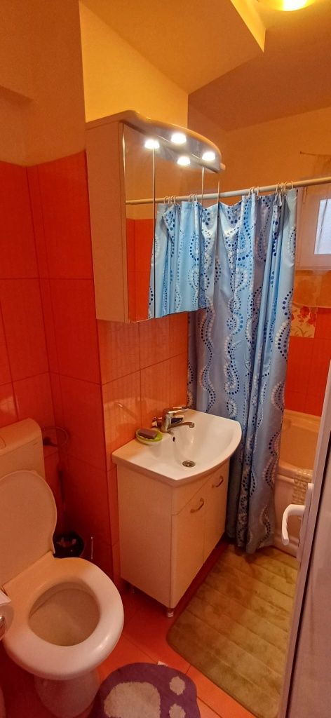 Vând apartament in Motru