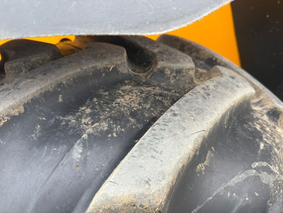 Vand incarcator JCB 541-70