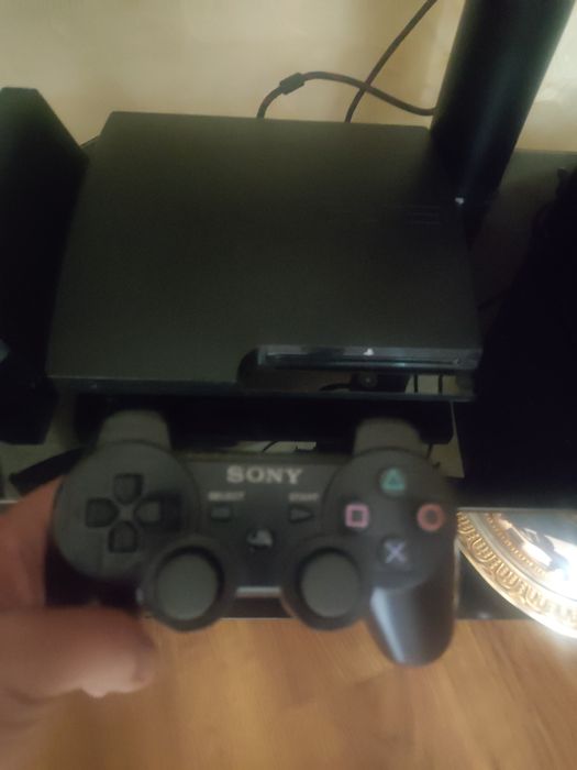 Продам playstation 3