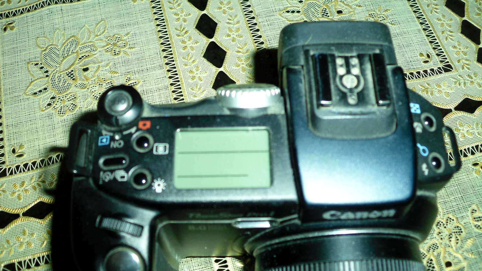 Фотоапарат Canon PowerShot Pro1
