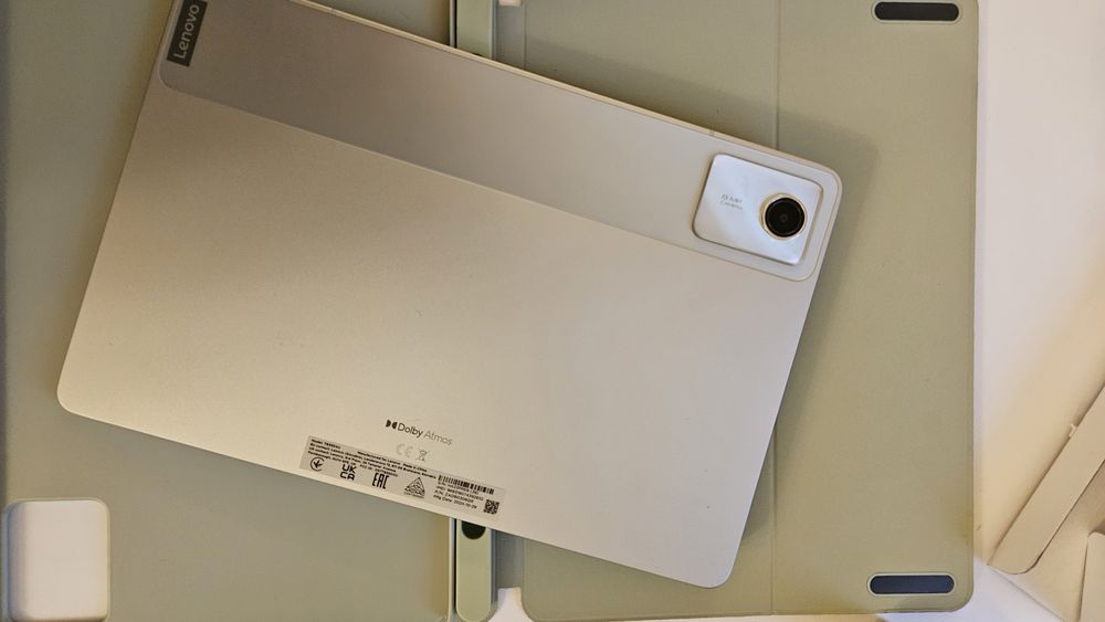 Tableta Lenovo Tab M11