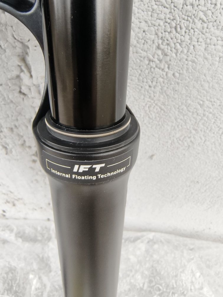 Ендуро Вилка Формула ThirtyFive -29" Air 140mm 15x100 mm Tapered. ново
