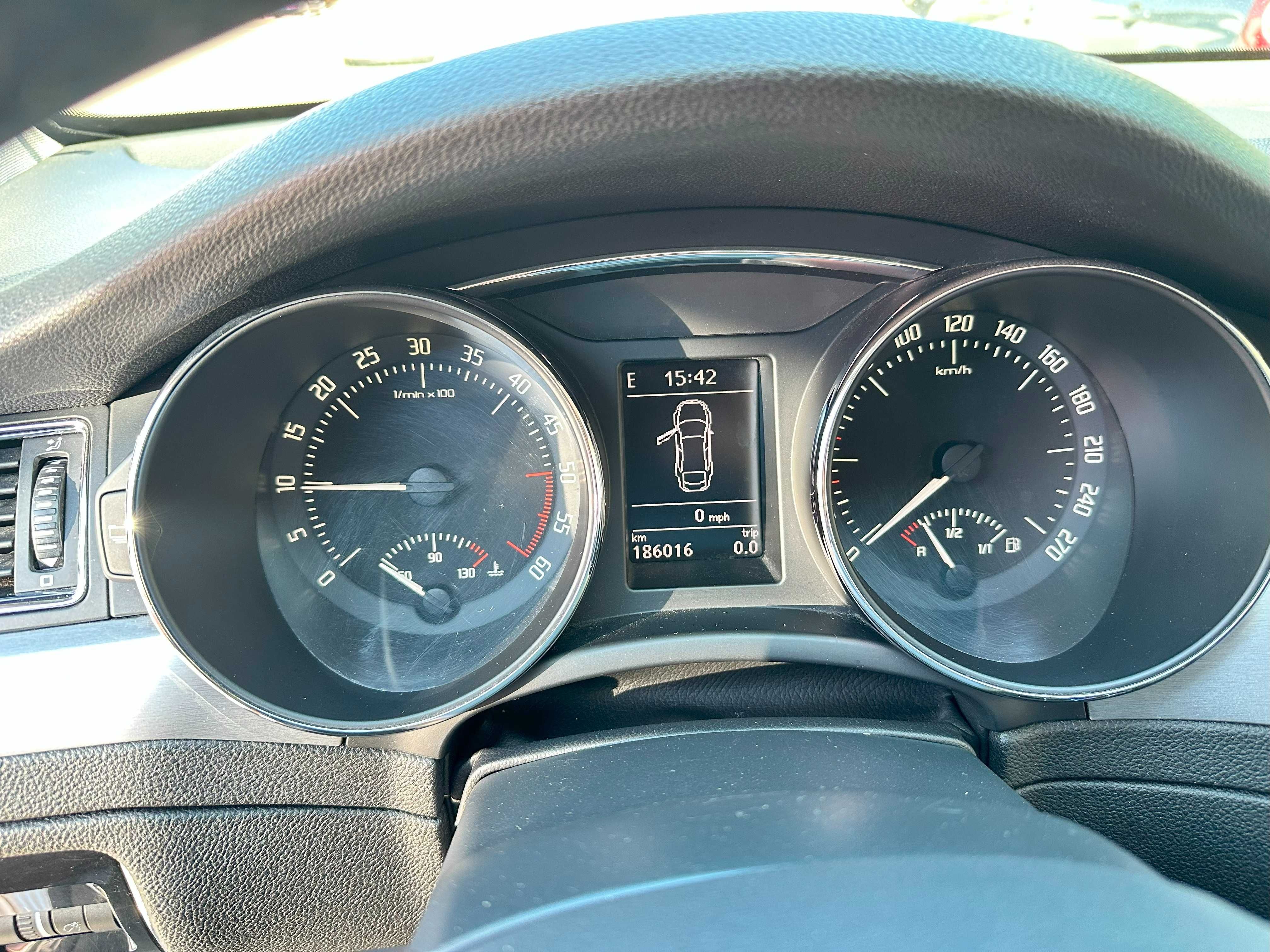 Skoda Superb  1.6 TDI 2014 Model Facelift