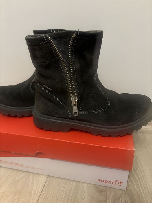 Боти Superfit от естесвен велур с Gore- tex