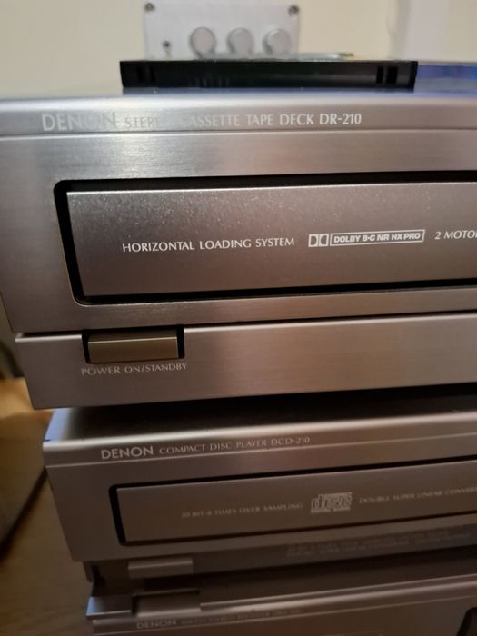 De vanzare cd player denon dcd-210