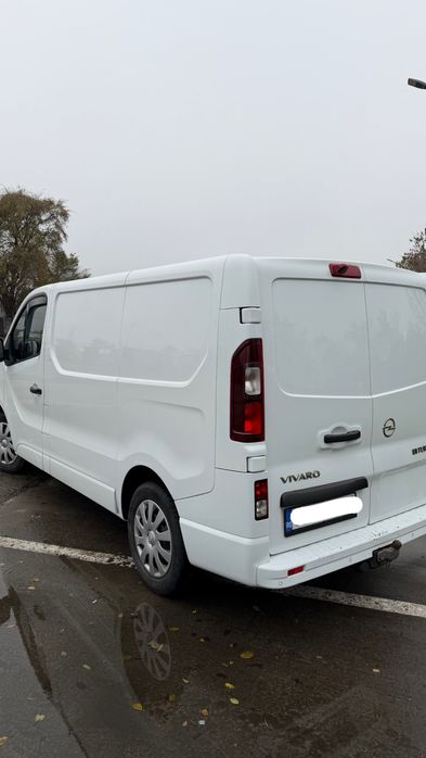 Opel vivaro model 2016, Alb