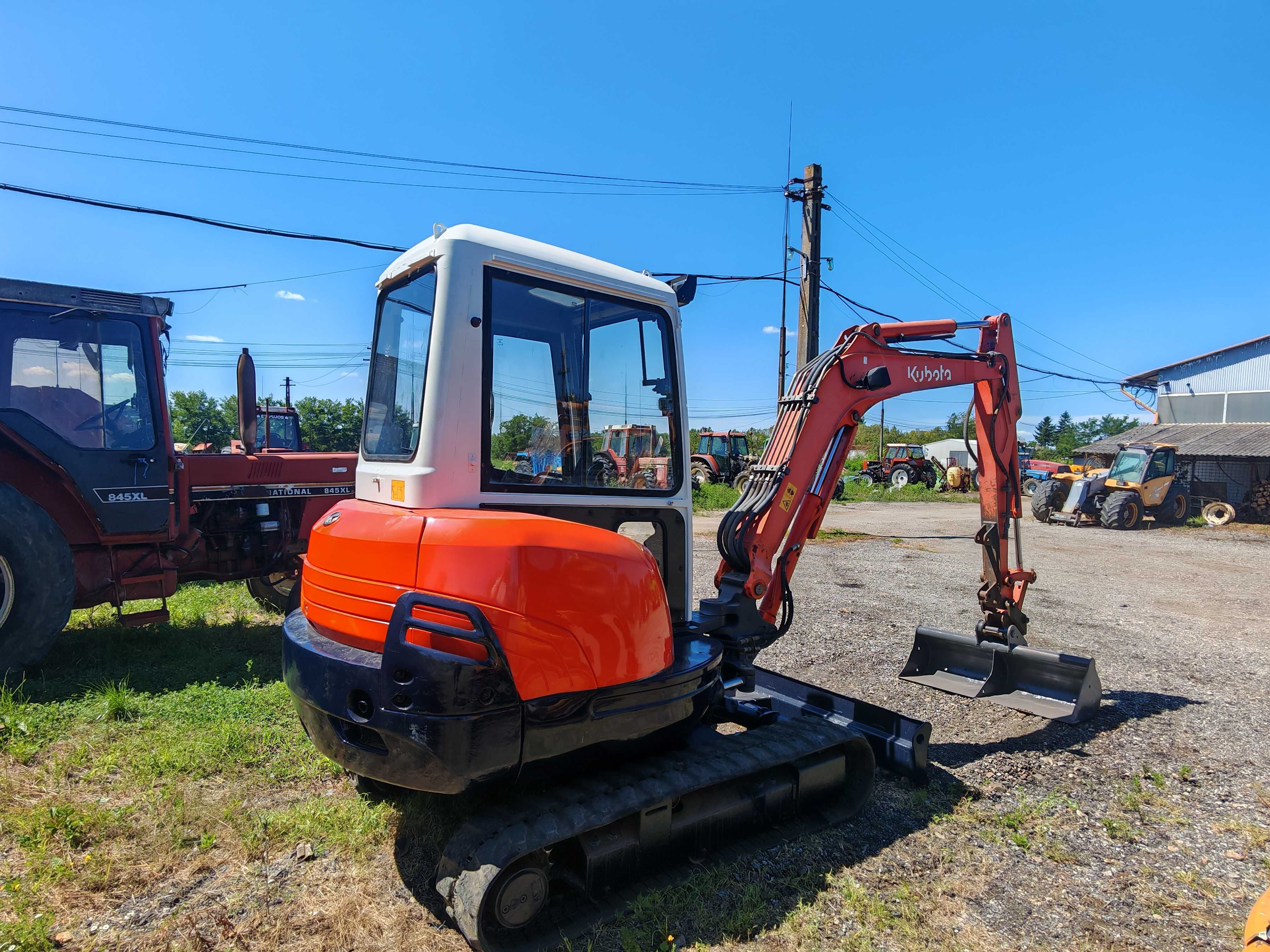 Vând mini excavator Kubota KX91-3 ,3,5 t