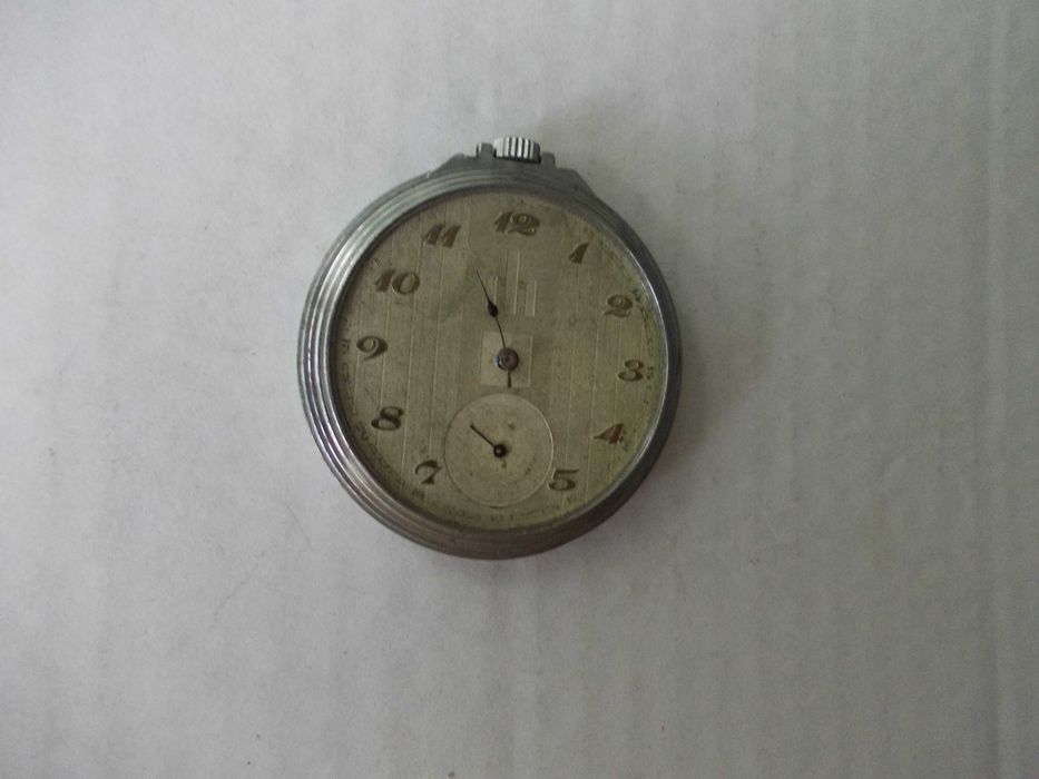 Ceas vechi de buzunar defect B