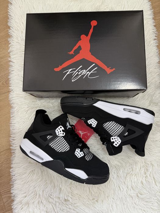 Nike Air Jordan 4 White Thunder