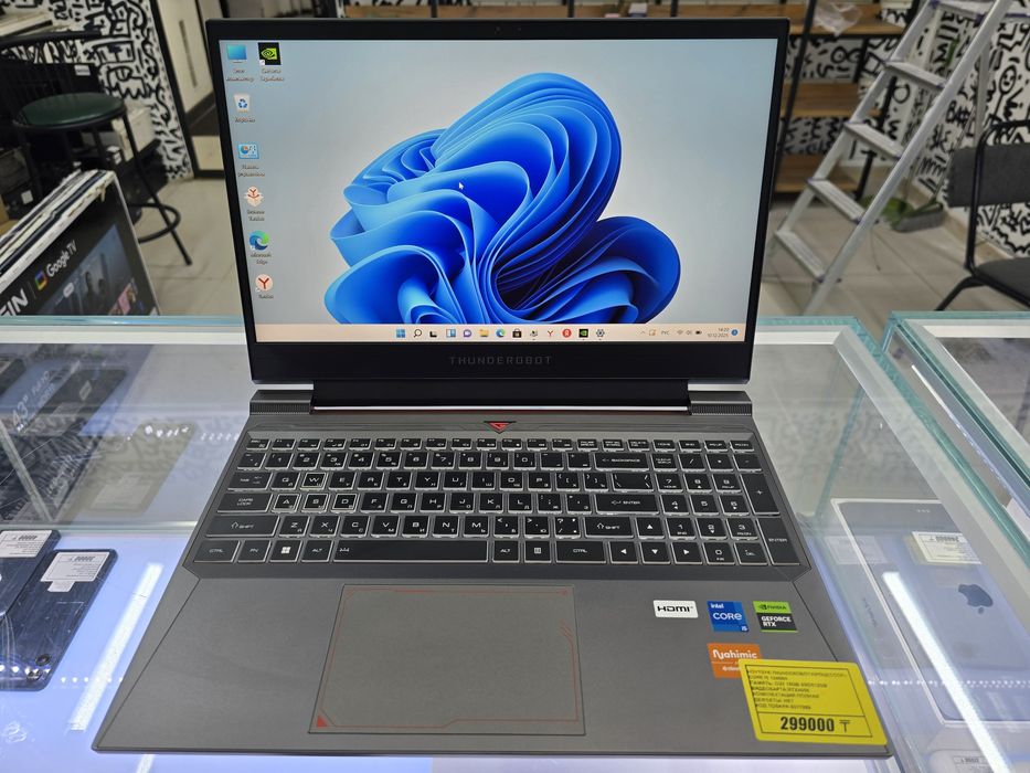 Ноутбук Thunderobot core i5 12450H озу 16gb ssd512gb Rtx4050 рассрочка