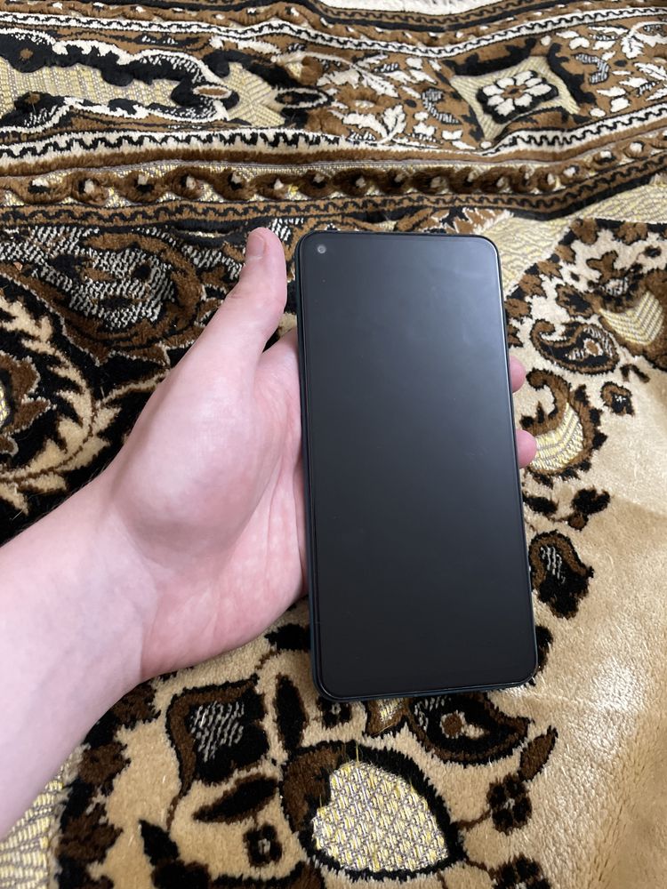 Продам срочно Redmi note 9