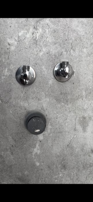 Zugrav/ faiantar cu experienta