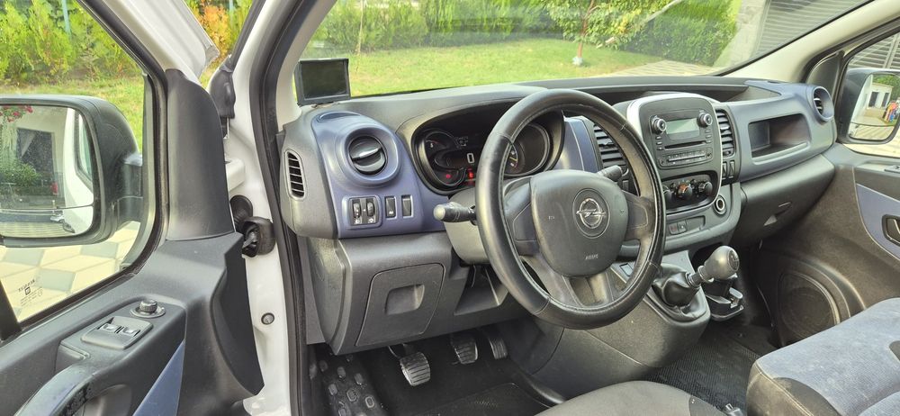 Ooel vivaro 1.6 cdti 3 locuri