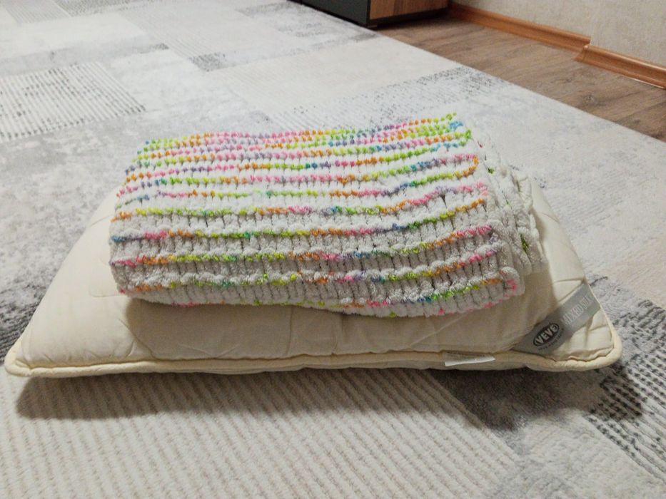 Подушка и плед детские