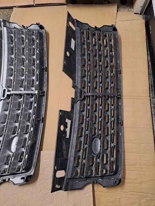 Grila radiator Land Rover Range Rover Voque L405 originala