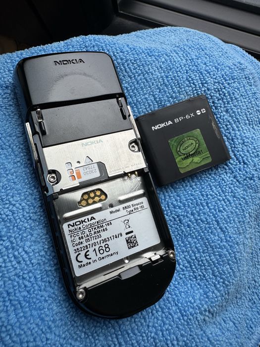 Nokia 8800 scirocco black