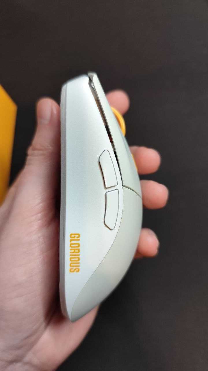 Мышь Glorious Series One Pro Wireless