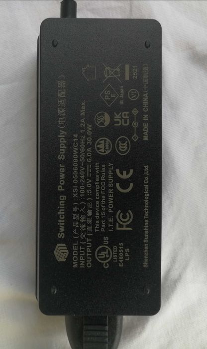 Продавам захранване 5V 6A 30W