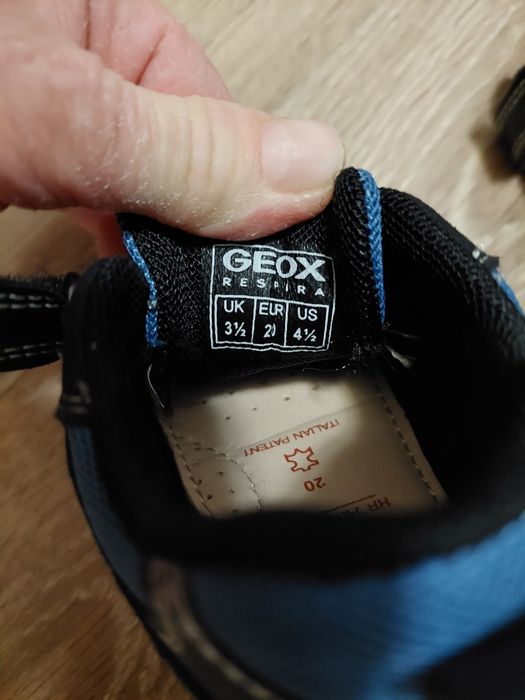 Pantfi Geox piele marimea 20