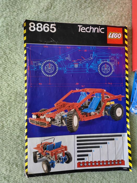 Продавам Лего,LEGO Technic от 1988г. Модел-8865 кола и 8862-багер