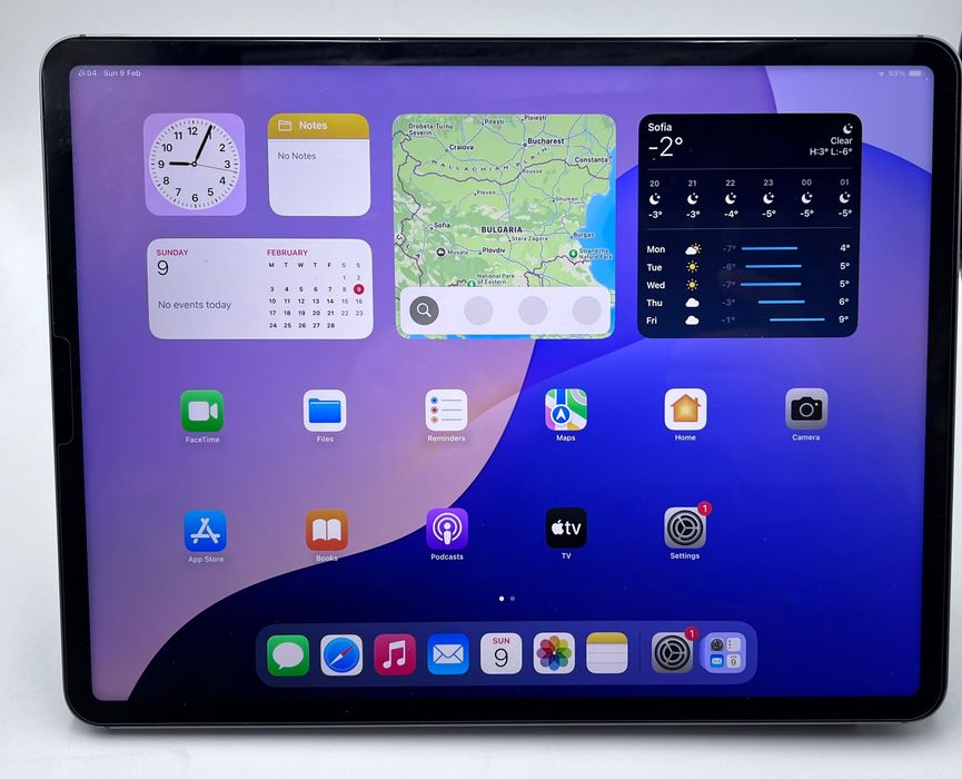iPad Pro 12.9-inch (6th Gen) Wi-Fi + Cellular /Apple Magic Keyboard