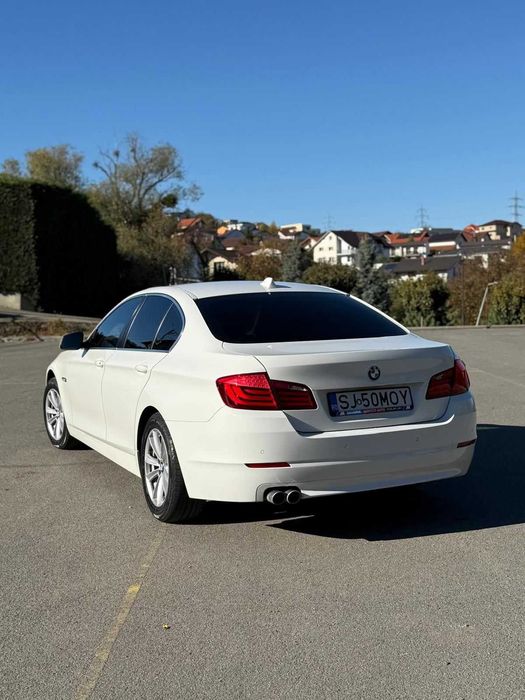 BMW Seria 5 F10 525d