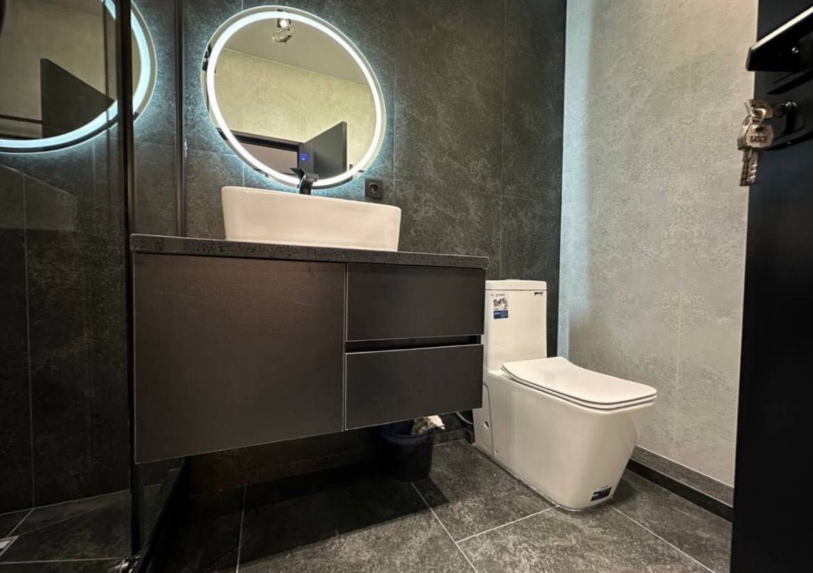 Akay City Продается 2 комнатная квартира ремонт Дархан К.Ниязова