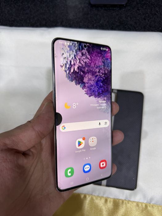 samsung s20+ pamit 256g holati yahwi faqat  oqip tel qlila