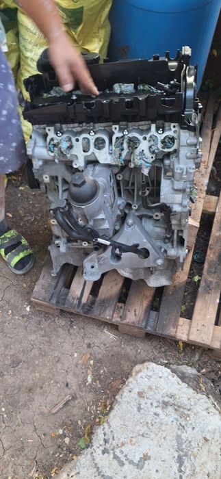 Motor bmw n47  piese