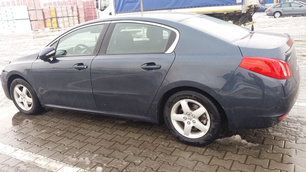 Peugeot 508 berlina