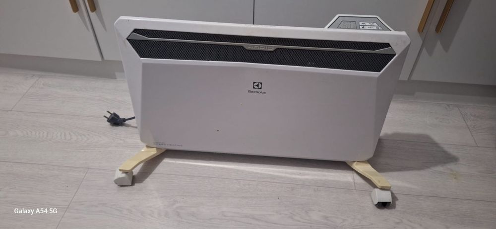 Пеш сатылады жаксы куйде