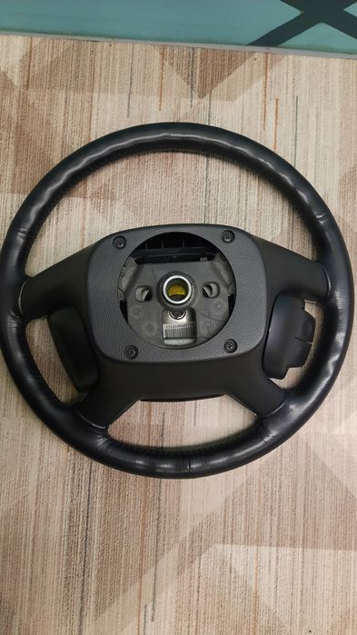 Продам руль для каптивы