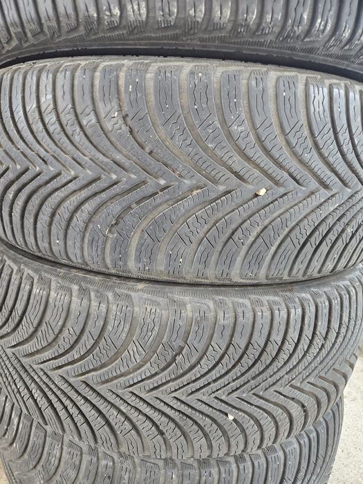 4 бр. Зимни гуми 215.60.16 MICHELIN