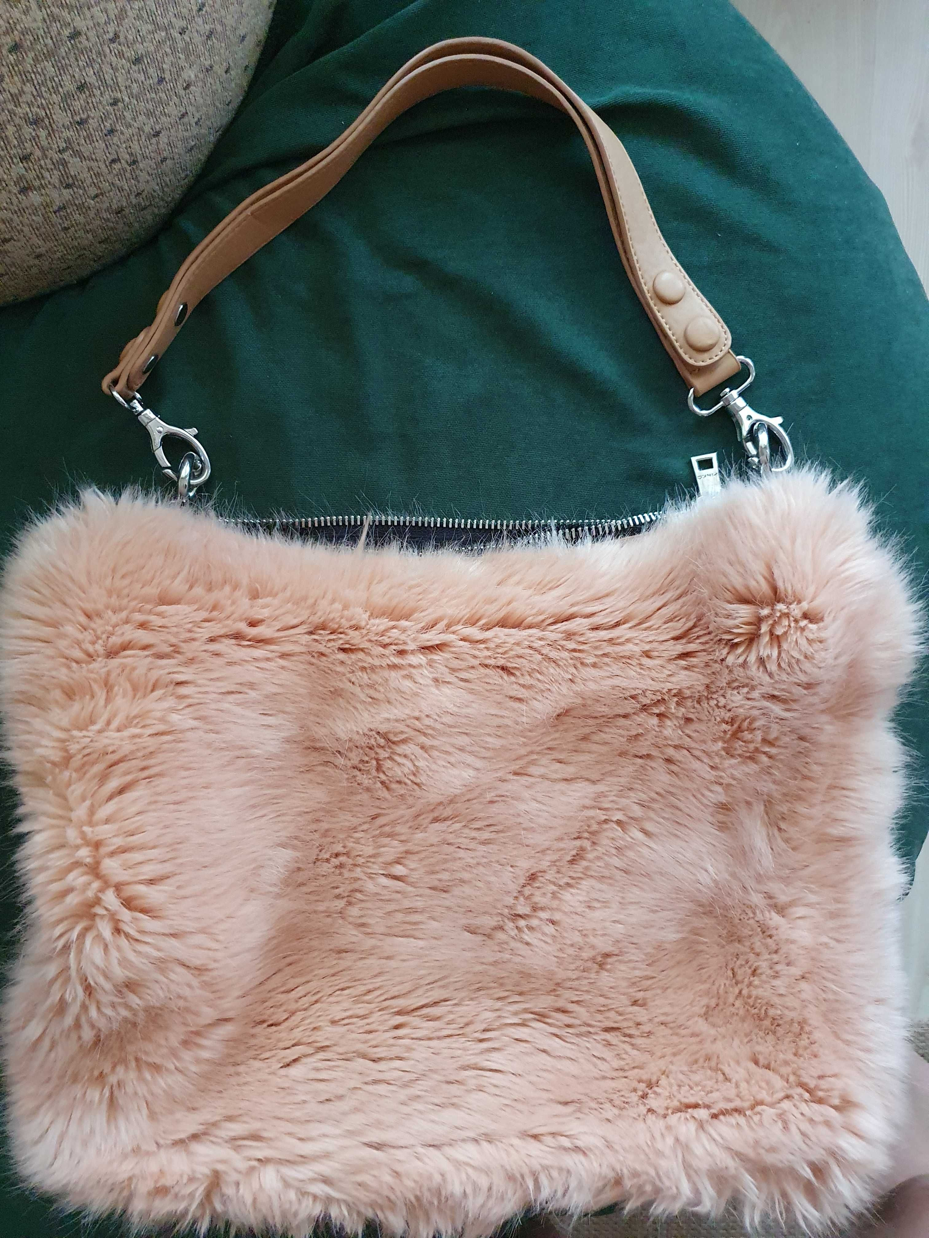 дамска чанта PINKO  розова  (отлично състояние)