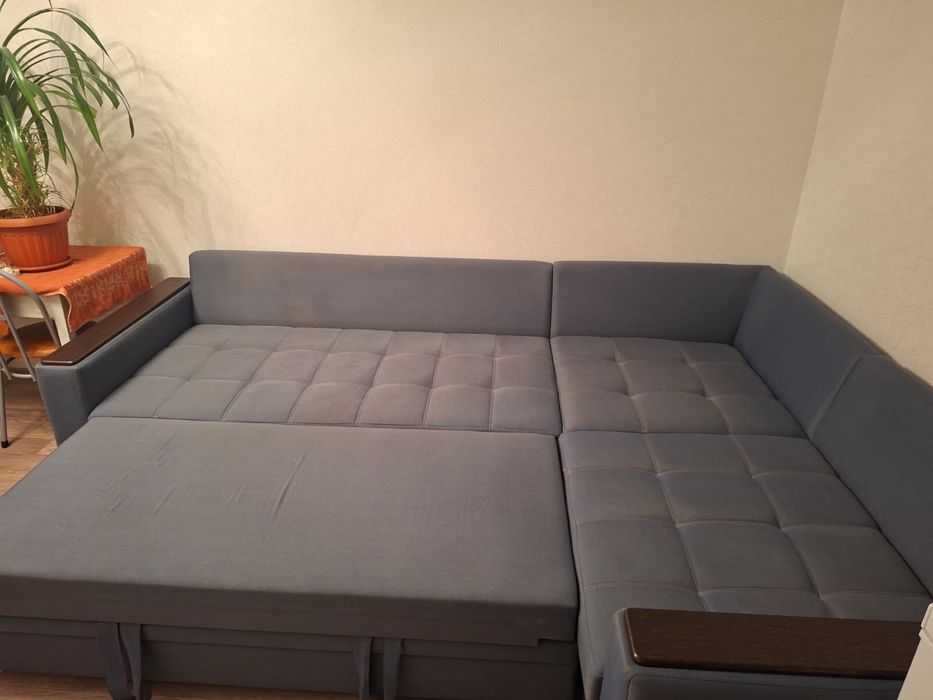 Продам угловой диван