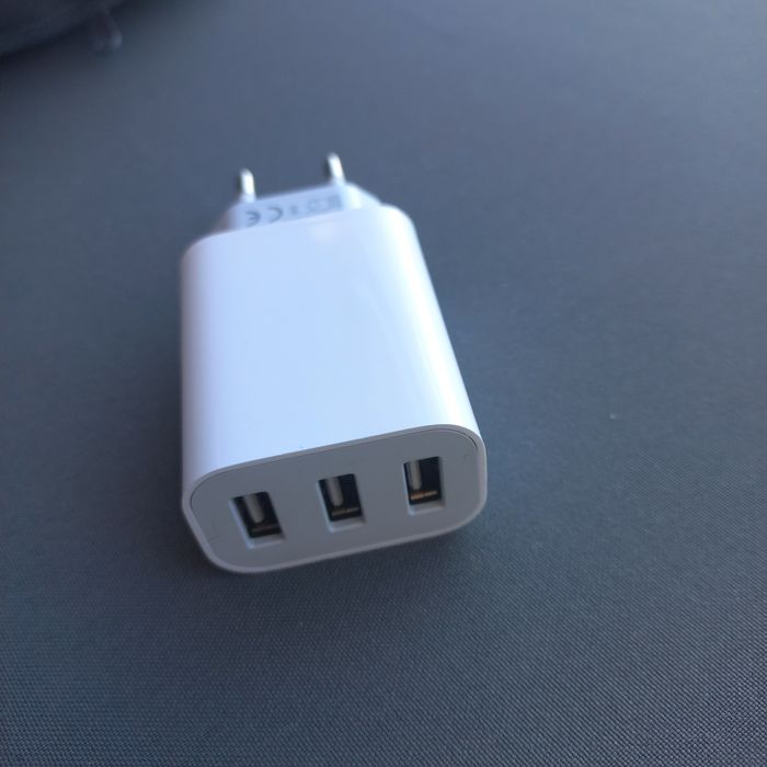 Adaptor priza incarcare telefon, tableta, etc