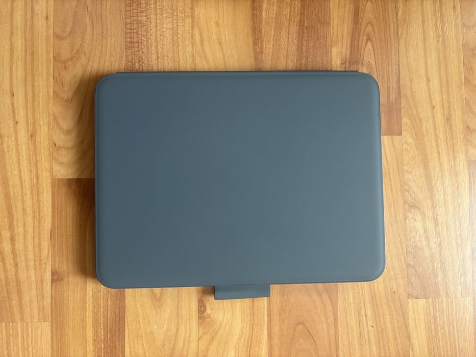 Husa Logitech Slim Folio IPad 10 2022