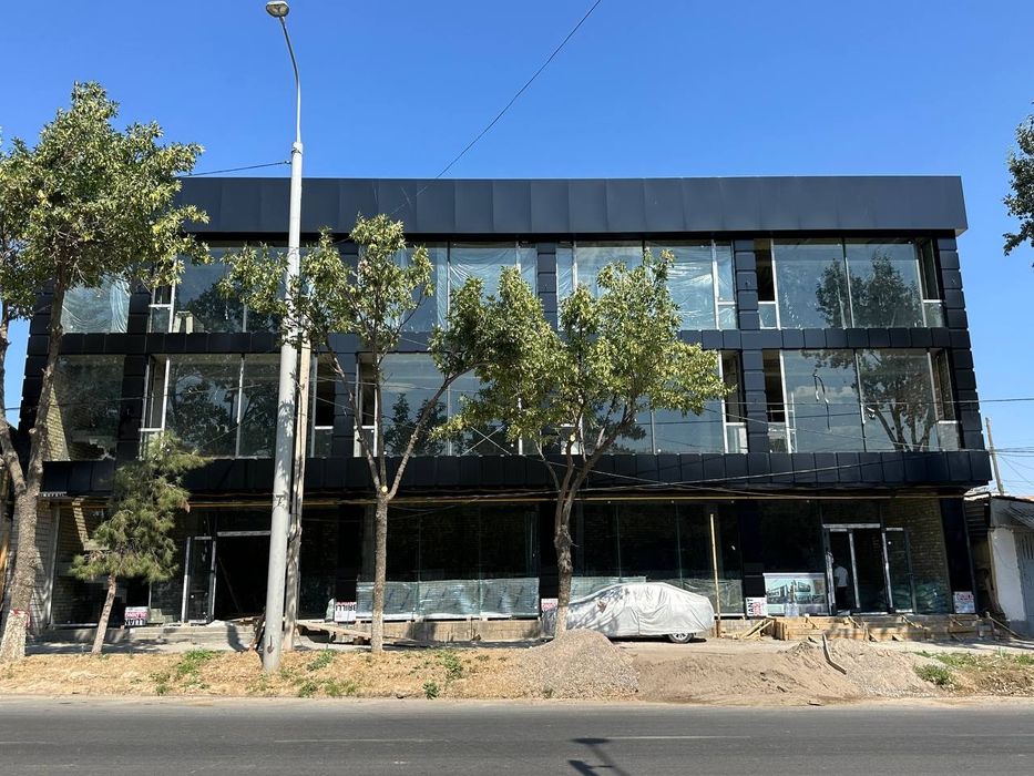 Отдельно стоящее здание. Корасарой. Площадь: 960 м² 9,6 сот.