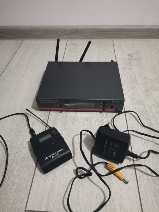 Vând wireless instrument Sennheiser G3