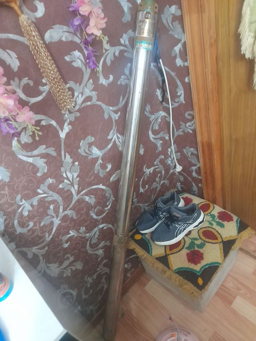 Насос погружной б.у SHIMGE в рабочем состоянии