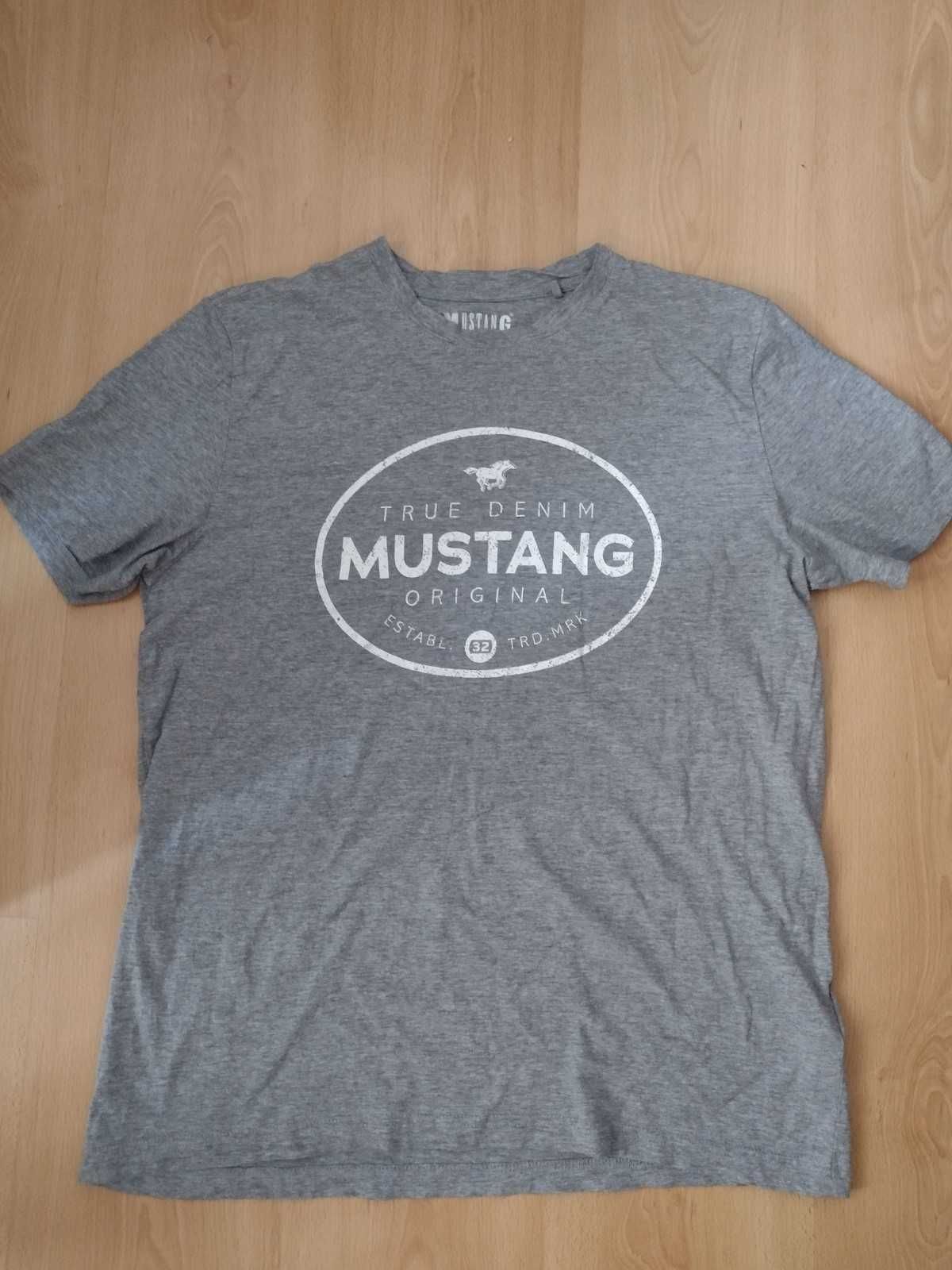 North Face L, Mustang L, Lee XL мъжки тениски