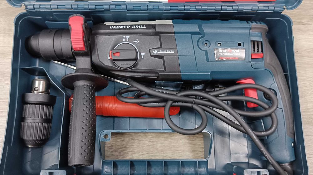 Пробивна ударна бормашина-перфоратор къртач