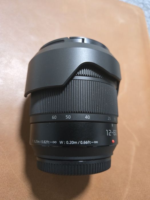 Obiectiv Panasonic 12-60 f3.5-5.6