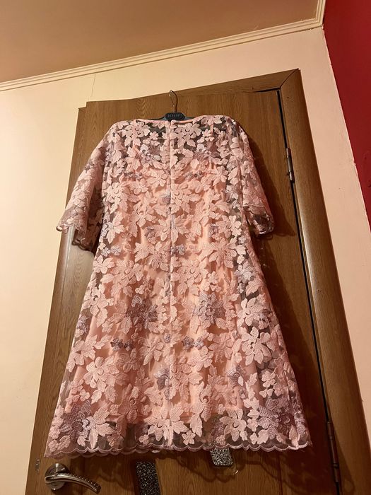 Rochie ocazie roz deschis dantela, mărime S