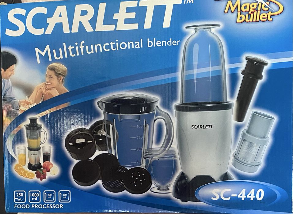 Многофункциональный блендер Scarlett SC-440.
