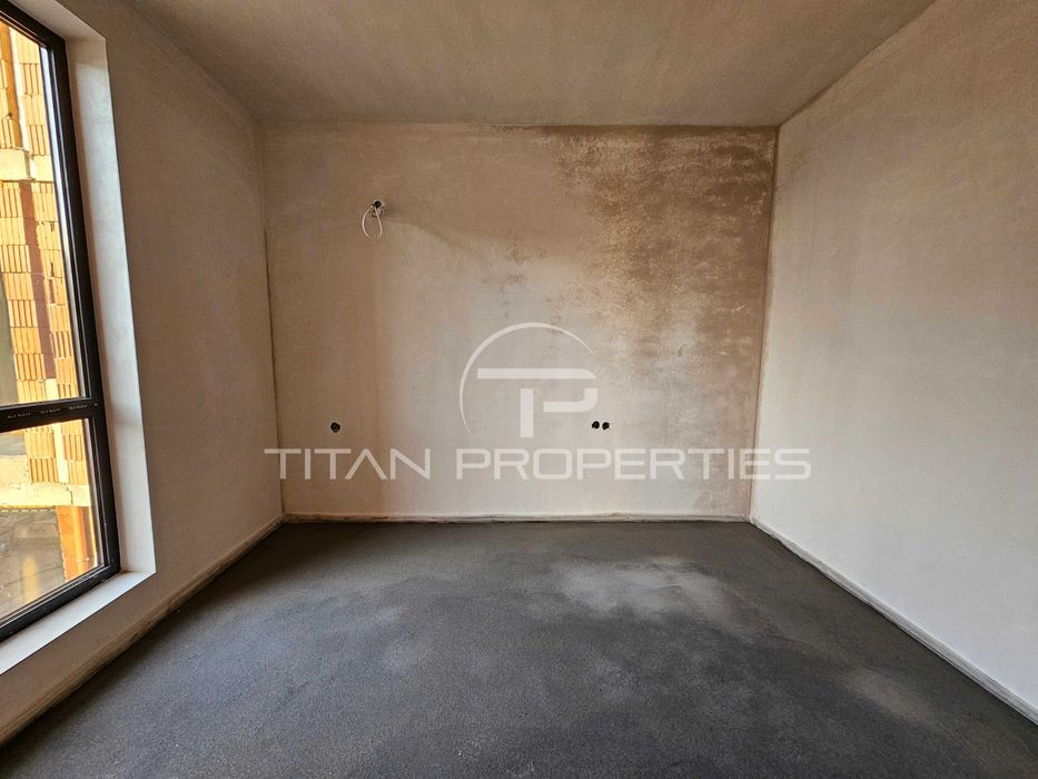 Продава се Тристаен апартамент в Пловдив, Остромила - 115 кв.м за 1259 €/кв.м - Снимка #3