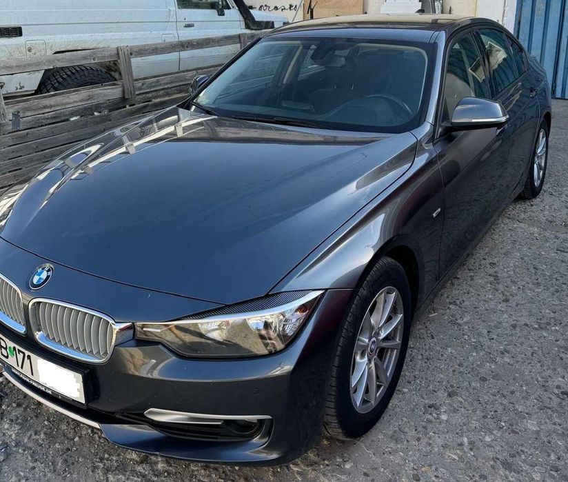 De vanzare BMW 320d ED - 2014