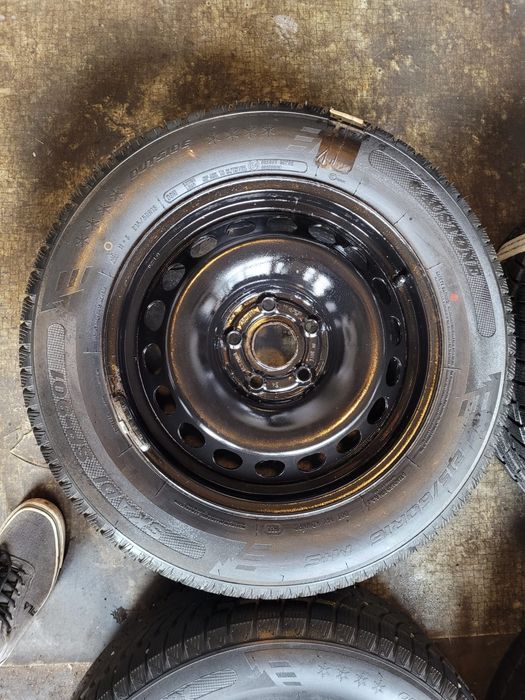 Jante tabla VW 5x112 R16 cu Anvelope 215 60 16 M+S iarna ca noi