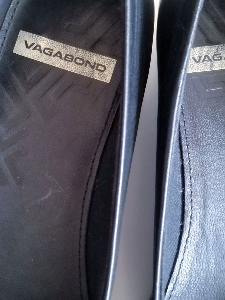 Обувки VAGABOND 39 номер