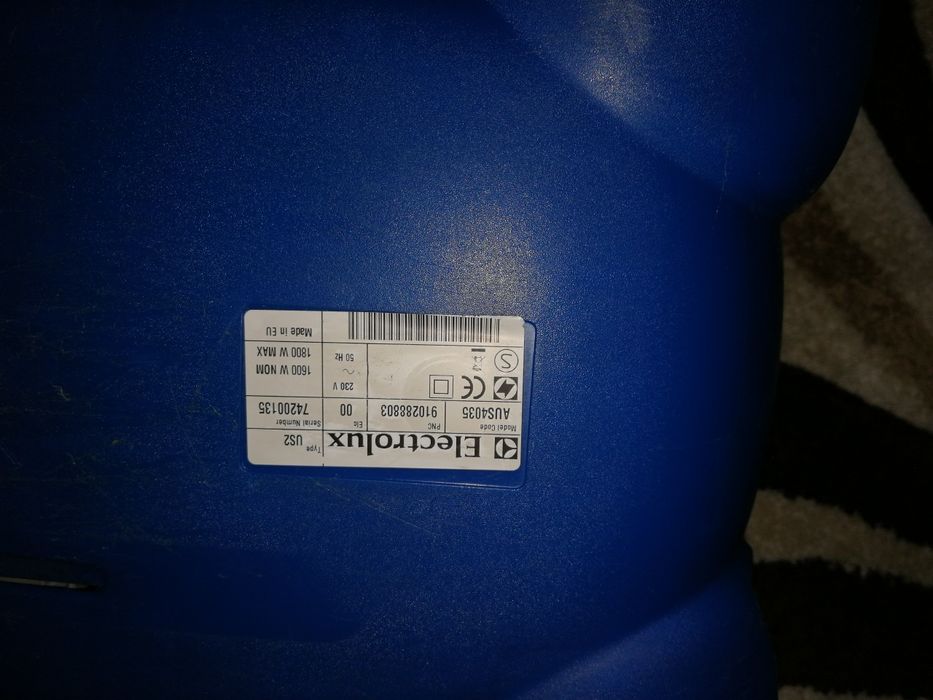 Aspirator AEG Electrolux, 1800 W max, Stare buna!
